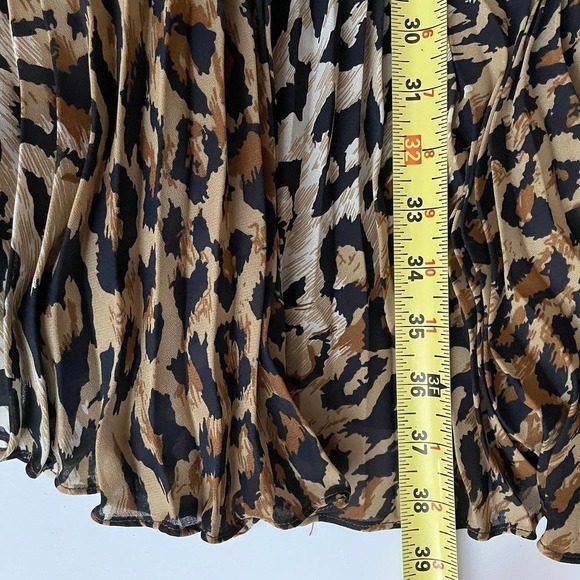 Chetta B Peter Noviello Sherrie Bloom Leopard Wrap Dress Size 6 - Picture 9 of 10